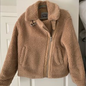 Levi’s Sherpa jacket